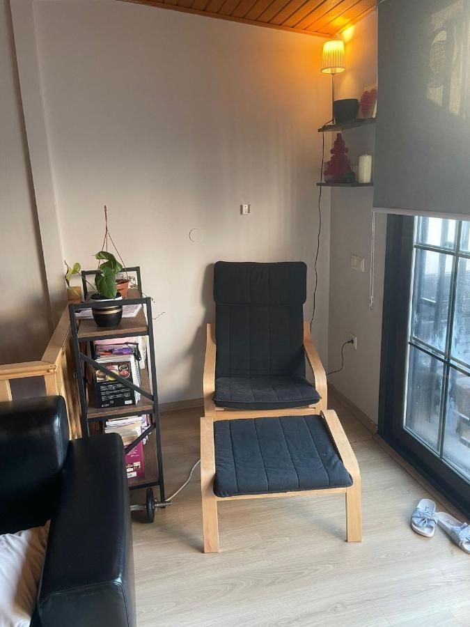 Apartamento Duplex With Terrace In Center,5Mn Walk To Istiklal Estambul Exterior foto